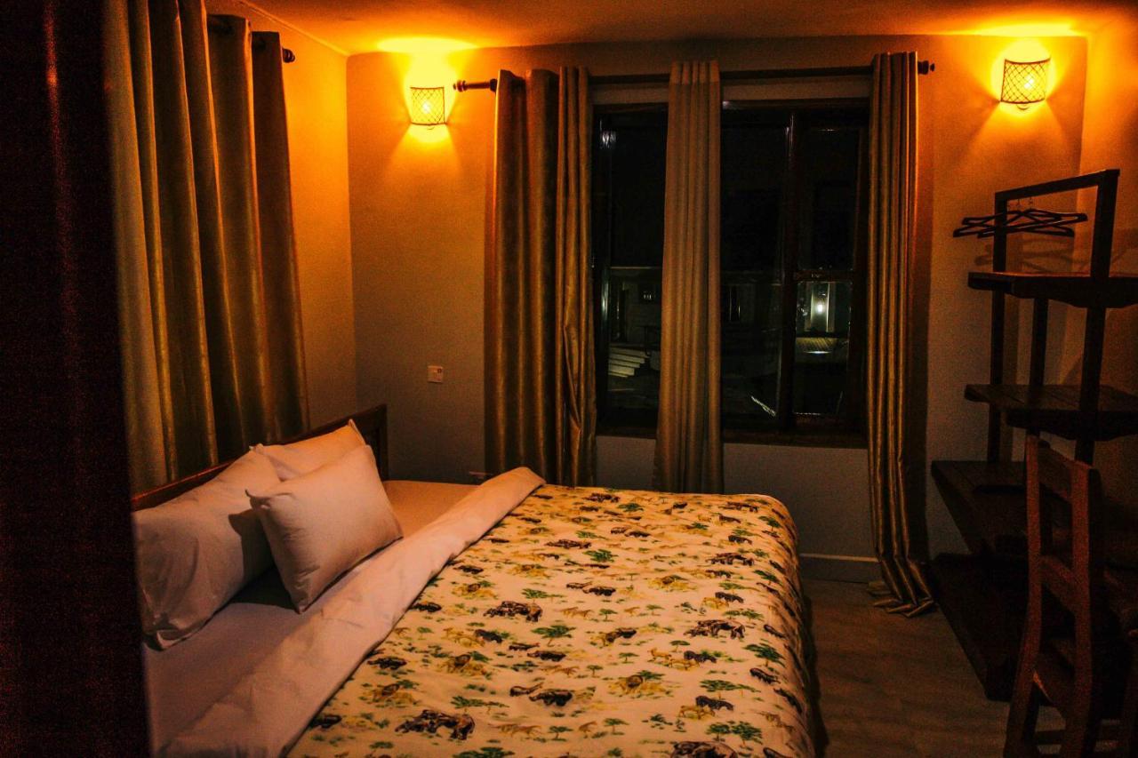 Dual Mountain View Lodge Моши Екстериор снимка